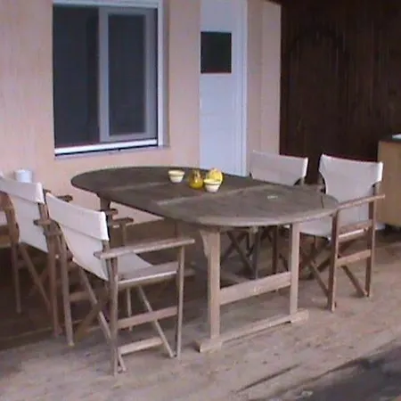 Casa de Férias Lady's House On The Nikiti (Sithonia)